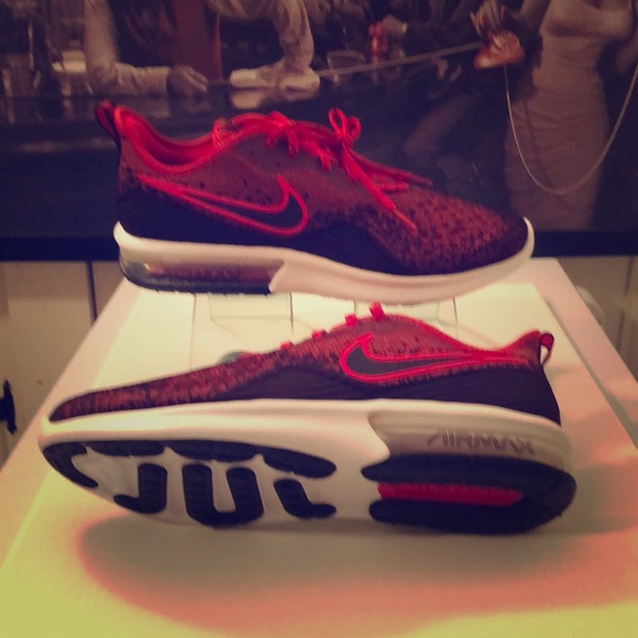 NIKE AIR MAX SEQUENT 4 - Picture 3 of 8